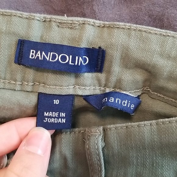 Green pants - Picture 3 of 4